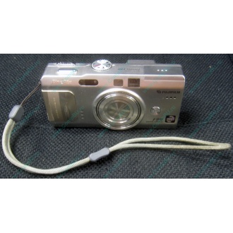 Фотоаппарат Fujifilm FinePix F810 (без зарядного устройства) - Рязань