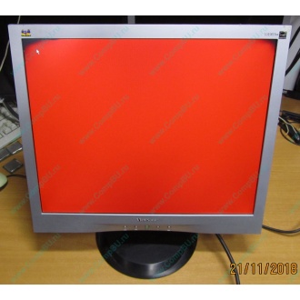 Монитор 19" ViewSonic VA903 с дефектом изображения (битые пиксели по углам) - Рязань.