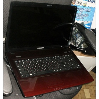 Ноутбук Samsung R780i (Intel Core i3 370M (2x2.4Ghz HT) /4096Mb DDR3 /320Gb /ATI Radeon HD5470 /17.3" TFT 1600x900) - Рязань